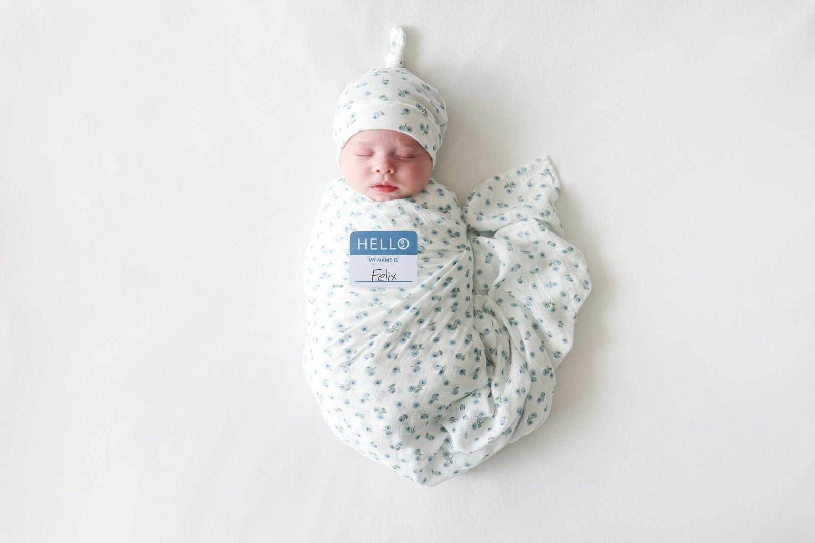 Bamboo Hat and Swaddle Blanket – Blueberries